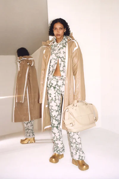 Look 27